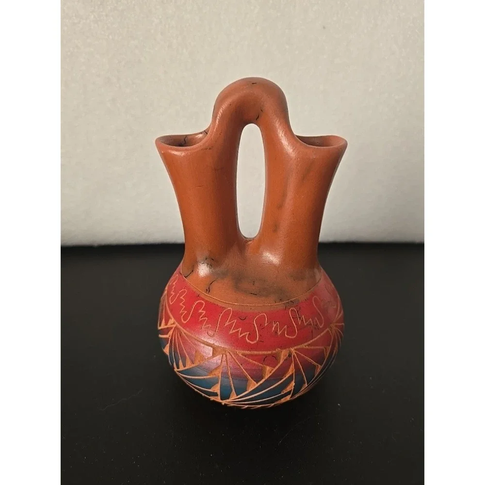 Navajo Wedding Vase R Benally Hand Etched Pottery Southwestern Decor 5 in